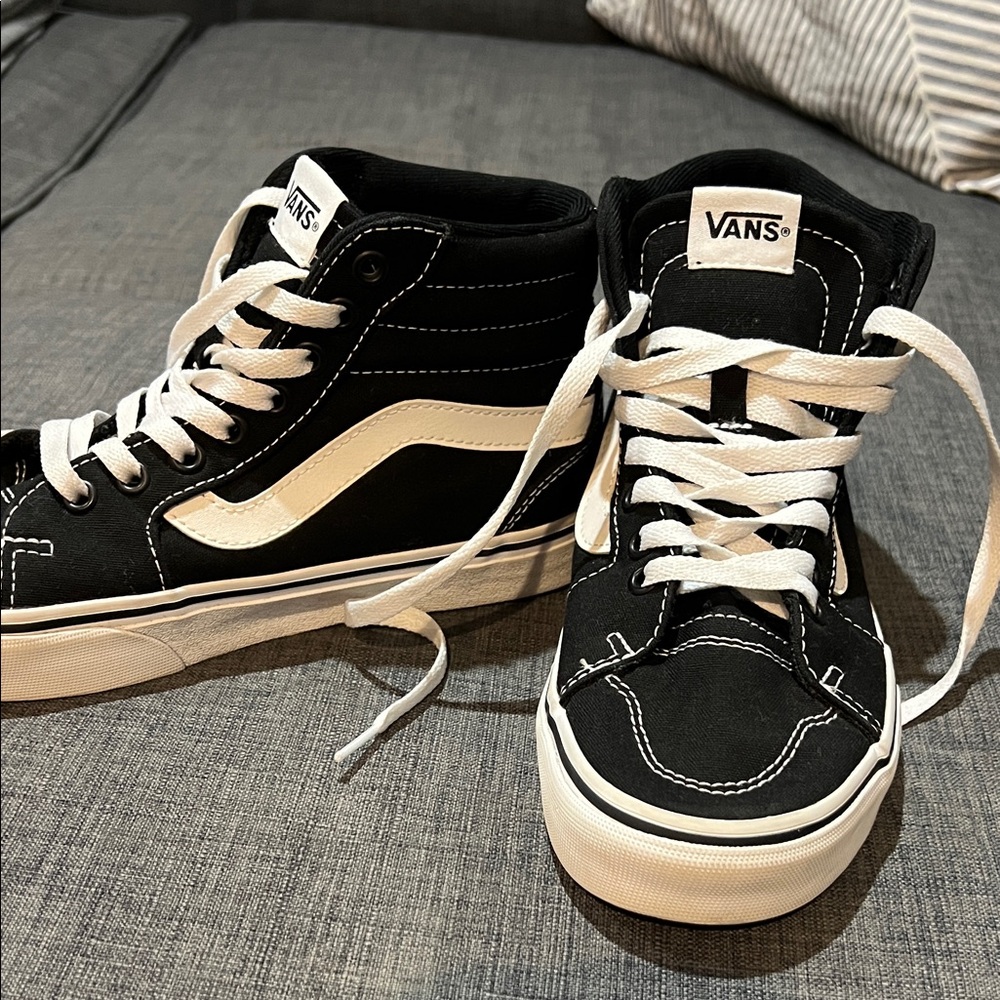 Vans Classic Black and White High-Tops
